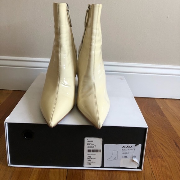 Alias Mae Ahara Patent Leather Bootie in Beige Patent 39 EU / 8 US - Picture 2 of 7